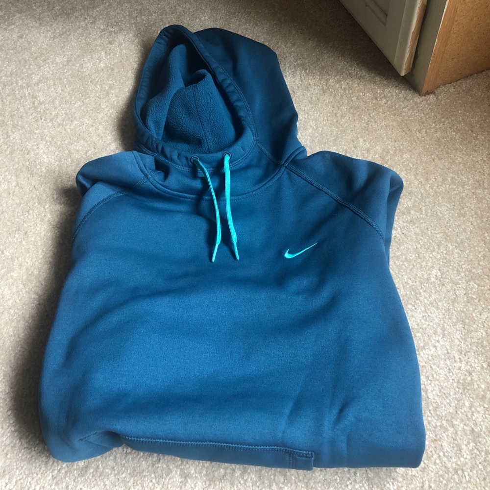 Nike Therma-Fit Hoodie XS